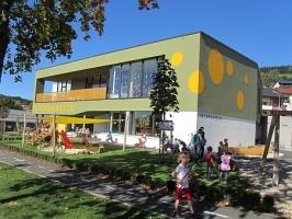 Kindergarten Königswiesen im Sommer